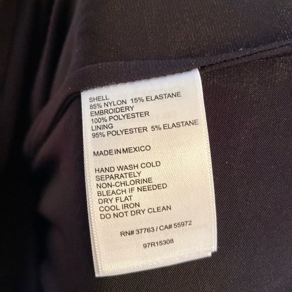 Laundry by Shelli Segal Bell Sleeve Bodycon Dress - Picture 9 of 11